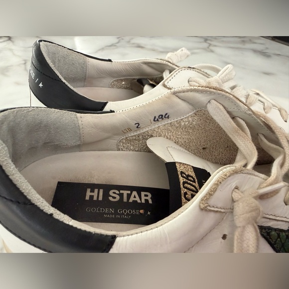 Golden Goose White Leather Hi Star Sneakers with Black Heel - Picture 4 of 7